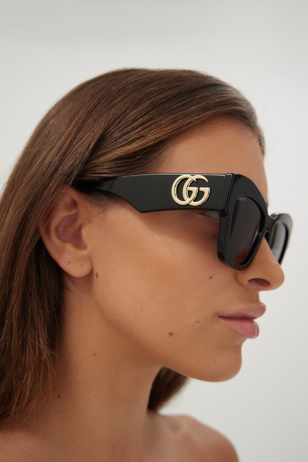 Gucci black chuncky cat eye sunglasses