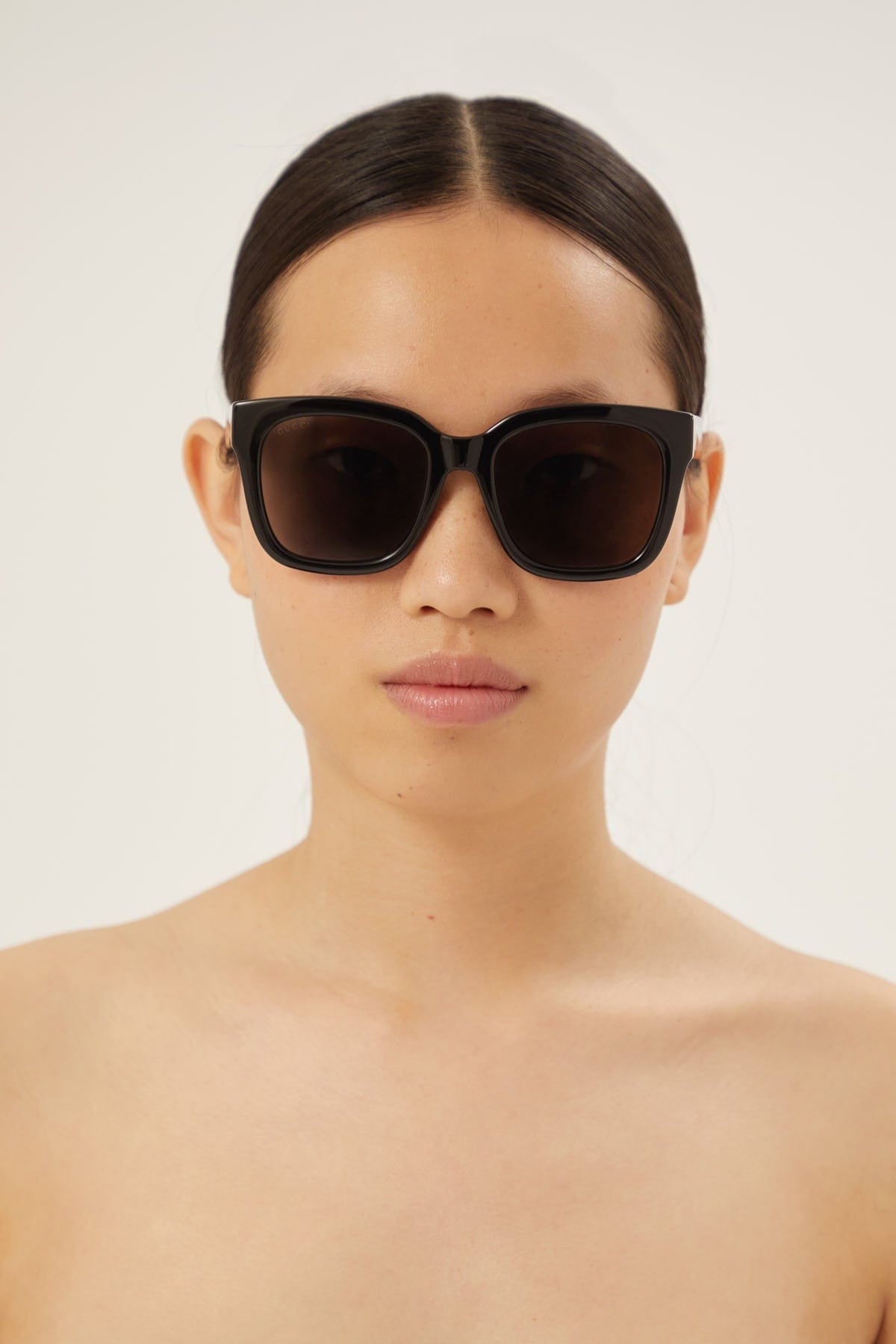 Gucci squared black acetate sunglasses