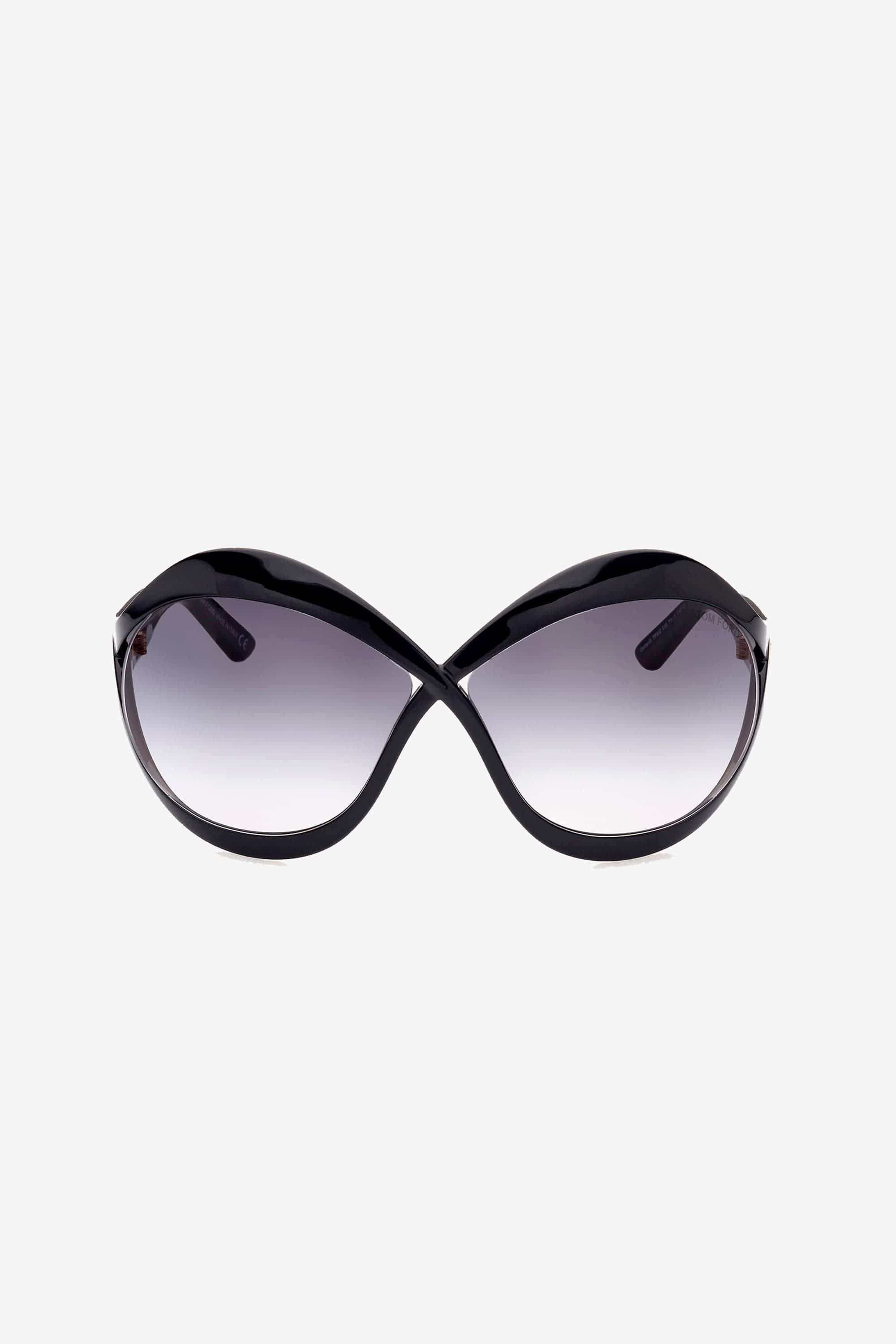 Tom Ford iconic femenine sunglasses in black