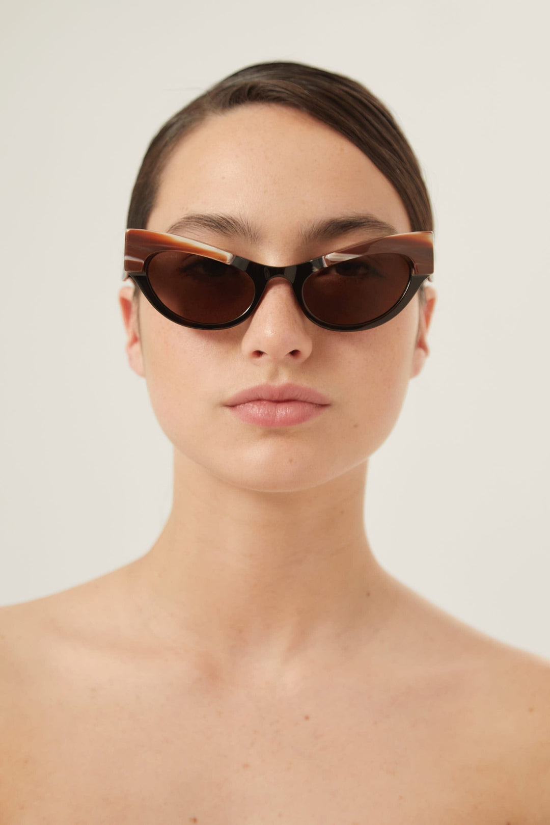 Gucci cat eye brown acetate sunglasses