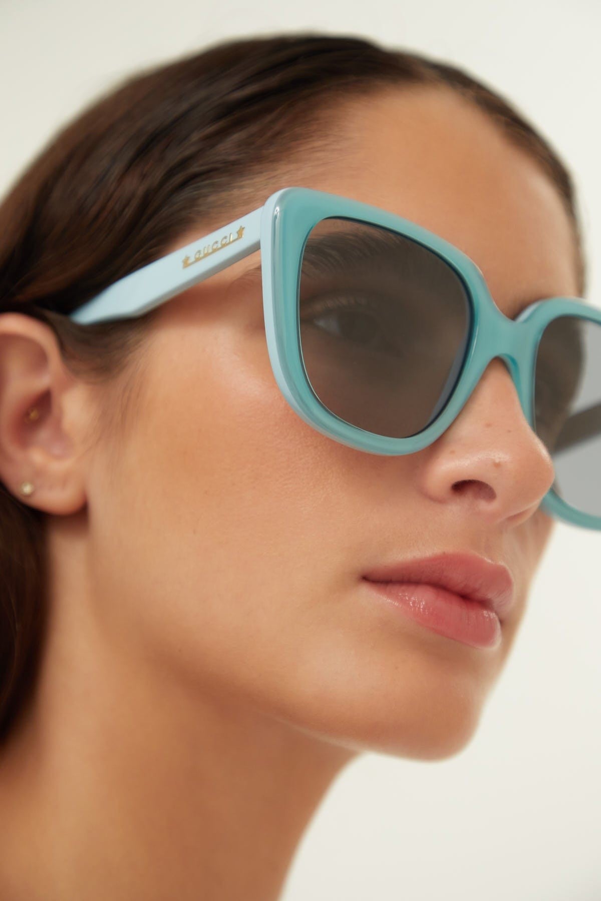 Gucci oversized cat eye blue sunglasses